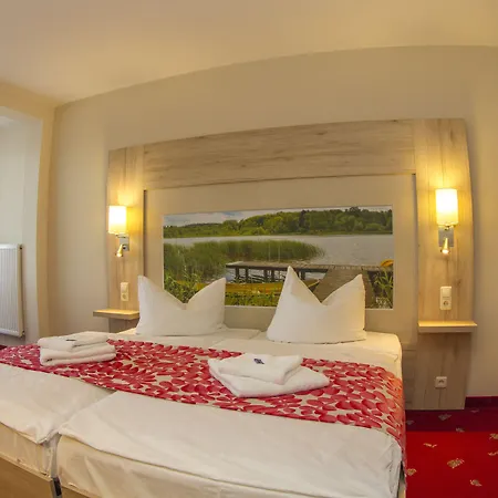 Falk Seehotel Plau Am Ξενοδοχείο 4*