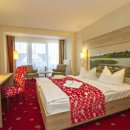 Falk Seehotel Plau Am Hotel 4*