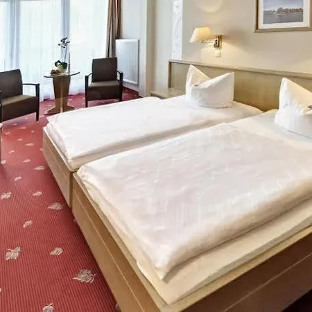 Falk Seehotel Plau Am 4* Plau am See